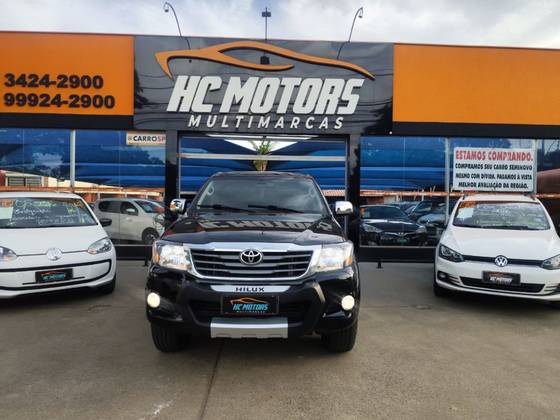 TOYOTA HILUX 2.7 SR 4X2 CD 16V FLEX 4P AUTOMÁTICO TOYOTA HILUX 2.7 SR 4X2 CD 16V FLEX 4P AUTOMÁTICO